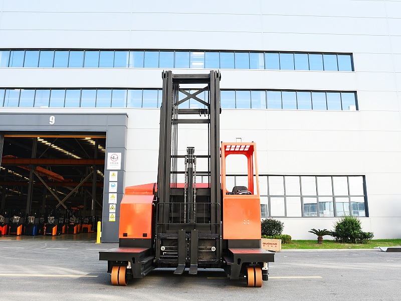 Standart Dışı Özel Elektrikli Forkliftler: Benzersiz Malzeme Taşıma İhtiyaçlarına Uygun Çözümler