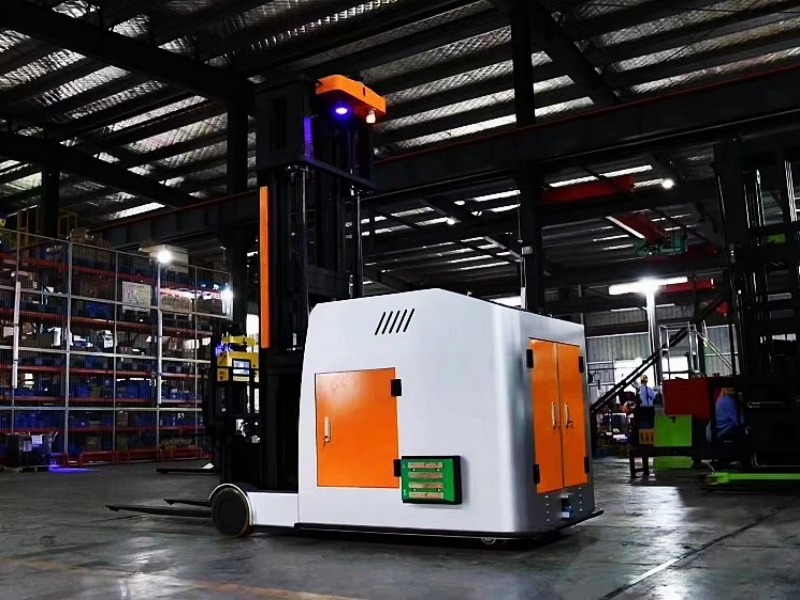 Forkliftlerin Geleceği: Malzeme Taşıma Endüstrisini Şekillendiren Temel Trendler